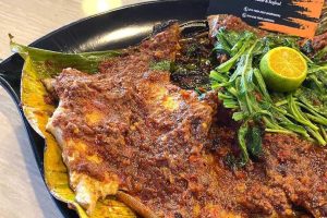 10 Kedai Ikan Bakar di Johor Bahru, Malaysia Wajib Cuba – Sedap & Murah!