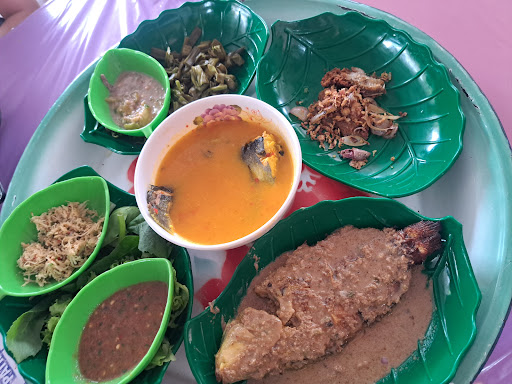 Warung Nasi Talam Ikan Bakar Sepuh
