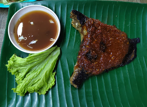 Dhia Ikan Bakar Dhia Ikan Bakar