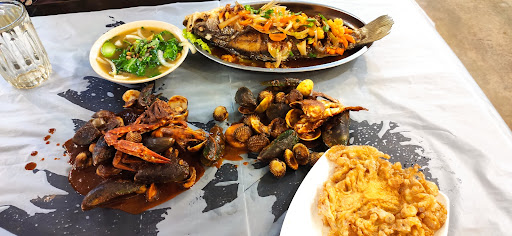 Warung Kuali Panas Kemaman Steamboat & Grill Warung Kuali Panas Kemaman Steamboat & Grill