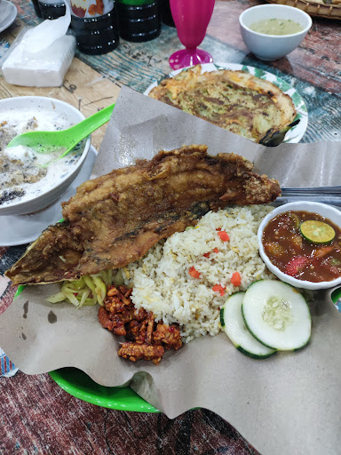 Restoran Zieleto Ikan Boulu Tanpa Tulang Restoran Zieleto Ikan Boulu Tanpa Tulang