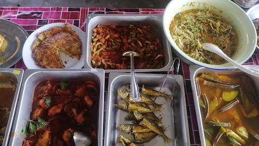 Warung Meja Bulat • Jalan Kuala Kedah Warung Meja Bulat • Jalan Kuala Kedah