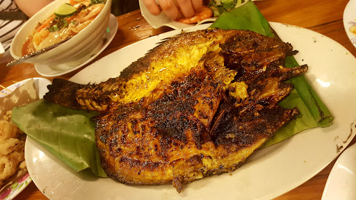 Restoran Makanan Laut Mat Rock Der 2