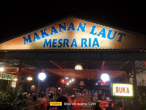 Makanan Laut Mesra Ria