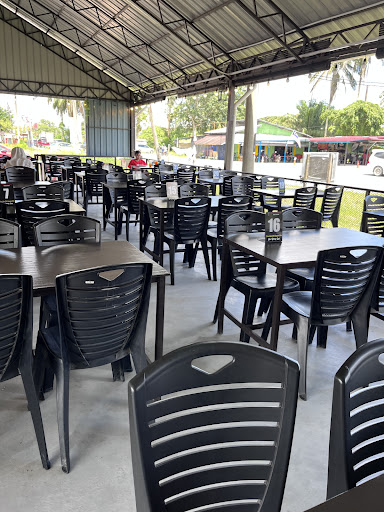 Restoran Cabai Kering Ikan Bakar