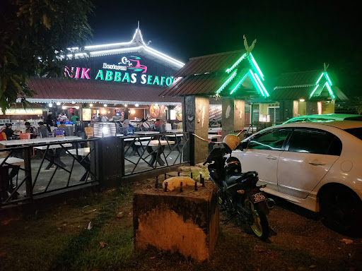 Nik Abbas Family Seafood