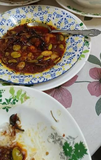 Warong Izzatul Bakar Warong Izzatul Bakar