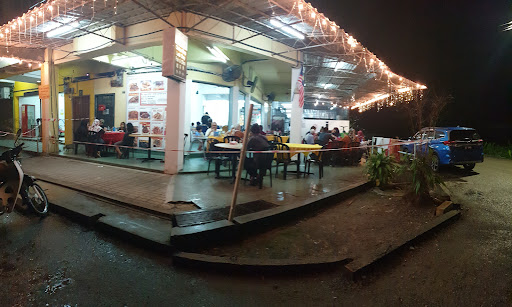 Yacht Muslim Halal Seafood Restaurant