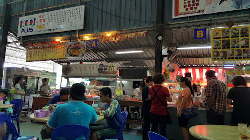 Kenalanmu Seafood Restaurant
