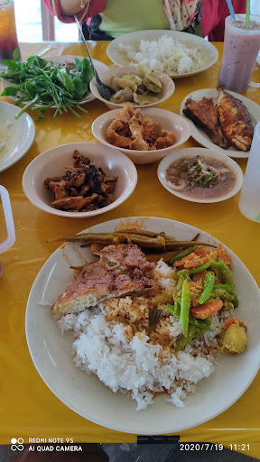 Restoran Ikan Bakar & Cendawan Goreng