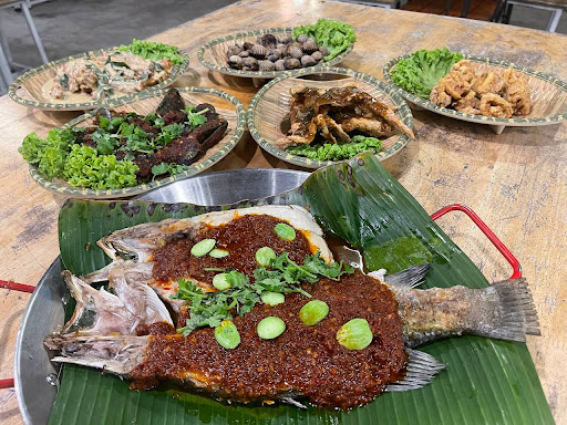 Ikan Bakar Mak Leffa Batu Pahat