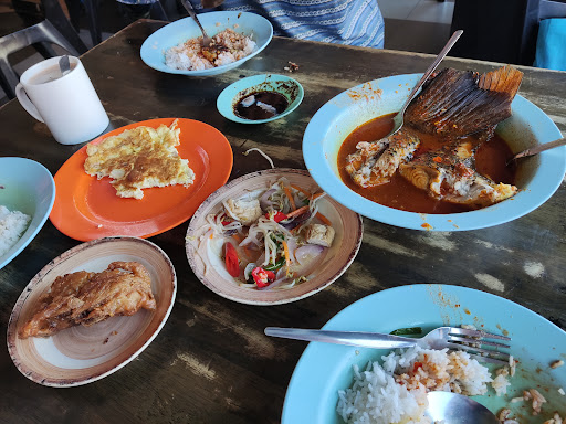 Asam Pedas 2000 Batu Pahat