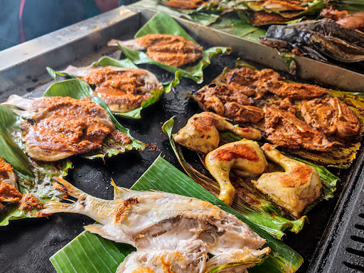 Ikan Bakar Banjir