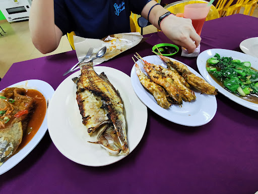 Deli Muara Ikan Bakar Deli Muara Ikan Bakar