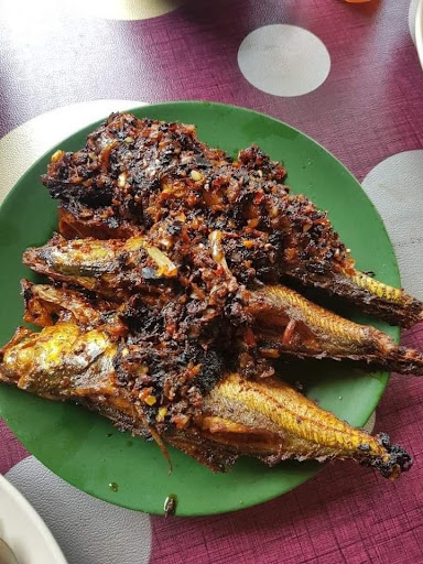 Ikan sumbat warisan puchong utama Ikan sumbat warisan puchong utama