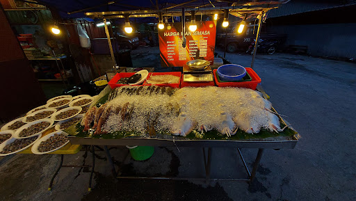 Badai Ikan Bakar Badai Ikan Bakar