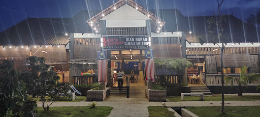 Medan Ikan Bakar Kuala Pahang