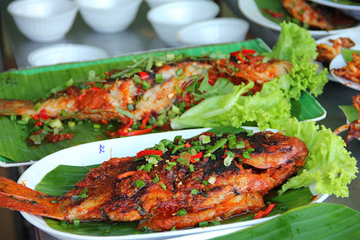 Restoran Ikan Bakar Sungai Rembau Restoran Ikan Bakar Sungai Rembau