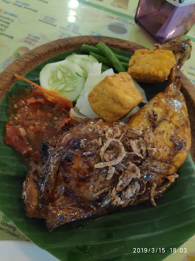 Ayam Penyet Ria (Right Corner Sdn Bhd)