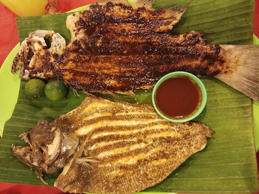 Kampung Seafood House