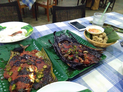 Ikan Bakaq Street
