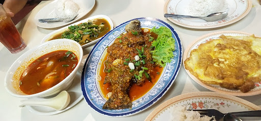 Hareef Tomyam & Ikan Bakar