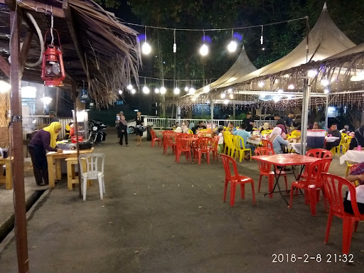 Haji Abu's Food Court and Car Wash