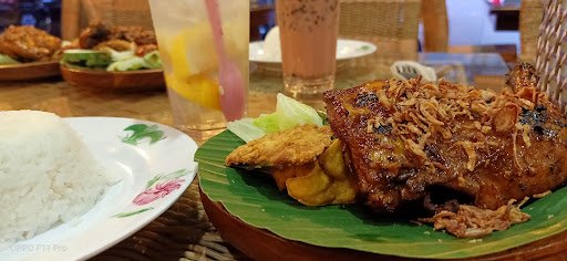 Restoran Ayam Penyet Ria Labuan Restoran Ayam Penyet Ria Labuan