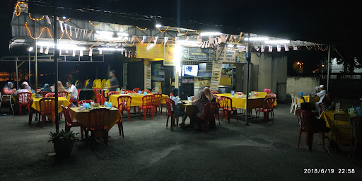 Gerai Nasi Goreng Udang Ipoh, Perak.