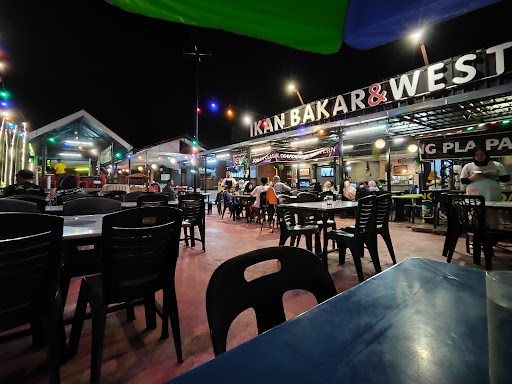 Ikan bakar & western st 18