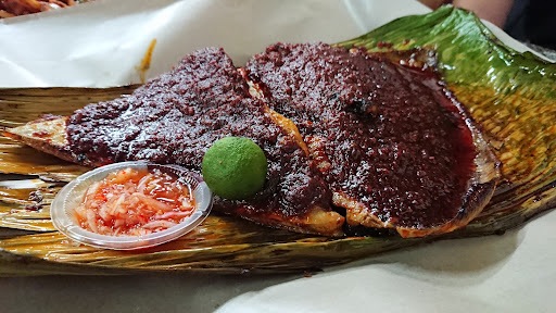 Ikan Bakar Food Truck • 车仔住家烧鱼 Ikan Bakar Food Truck • 车仔住家烧鱼