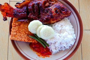 Ikan Bakar Beras Terbakar