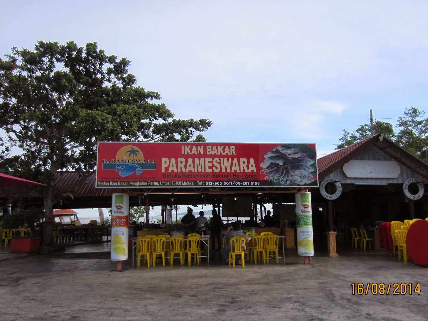 Ikan Bakar Parameswara 1 ikan bakar parameswara