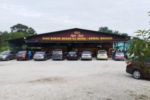 Ikan Bakar Segar Hj Musa/ Akbar Bahari