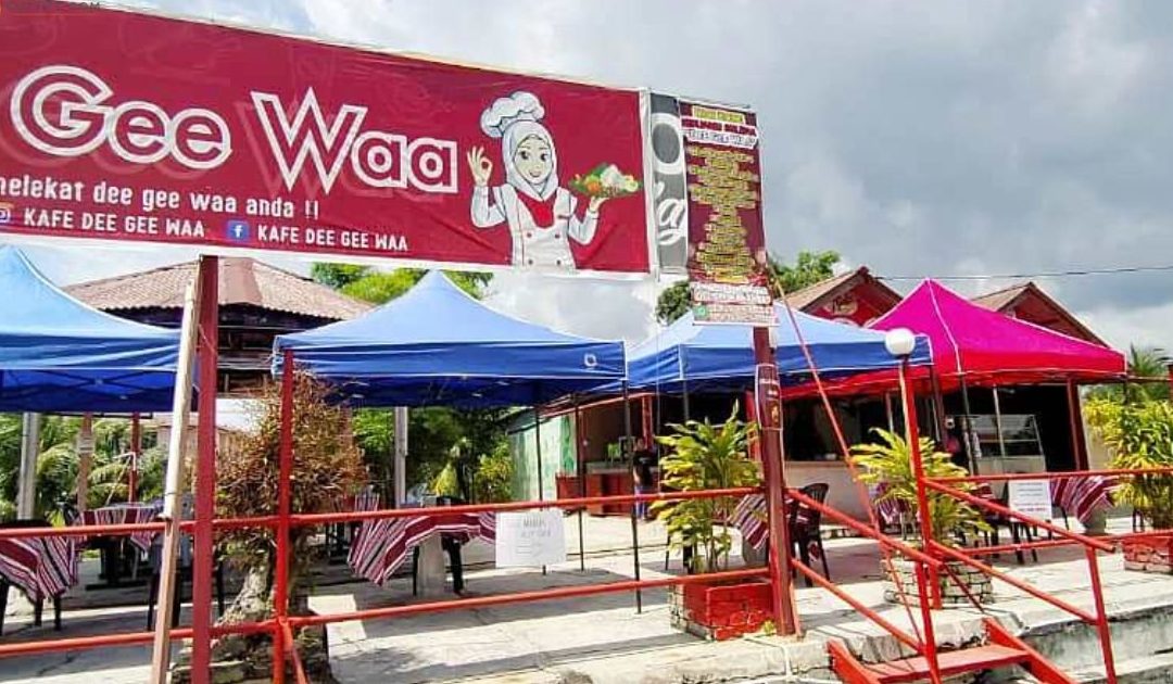 pusat makanan batu gajah