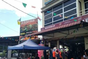 Restoran Kak Cik Ikan Bakar Kepala Batas