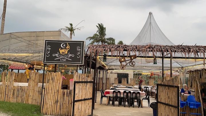 restoran sawah lebar
