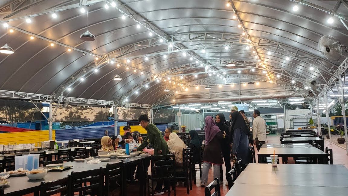 umar seafood grill