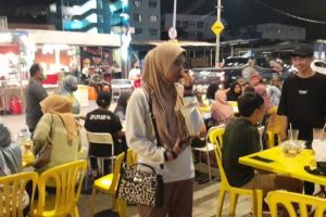 WAN THAI RESTAURANT ( IKAN BAKAR DAN SEAFOOD)