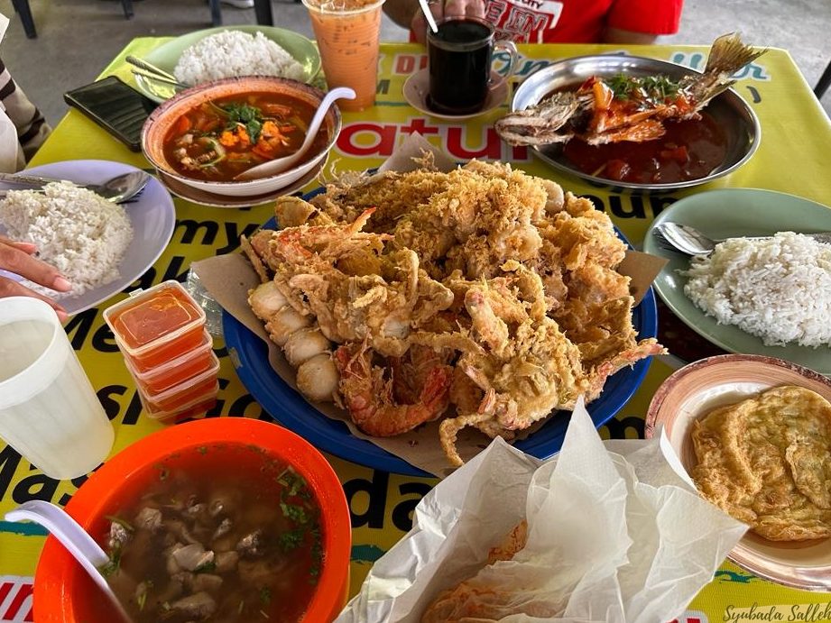 warung pak din one dollar