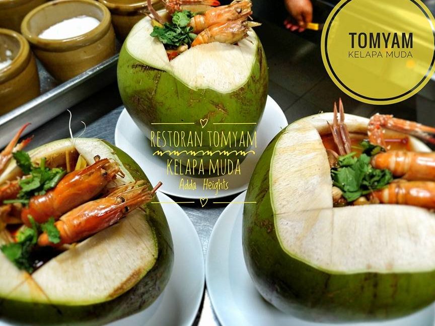 warung tomyam kelapa muda